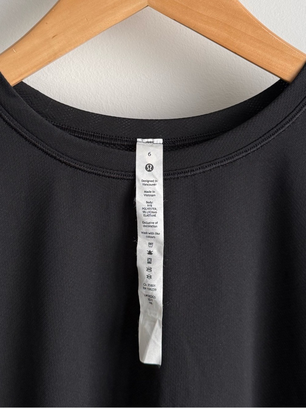 lululemon high neck running & training t-shirt - Picture 11 of 15